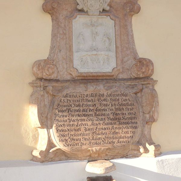 kaiserwinkl-rundgang-kossen-pfarrkirche-heilger-peter-und-paul-1