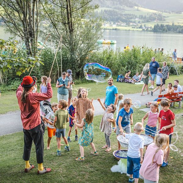 kaiserwinkl-urlaub-sommer-veranstaltung-sommernachtstraum-10