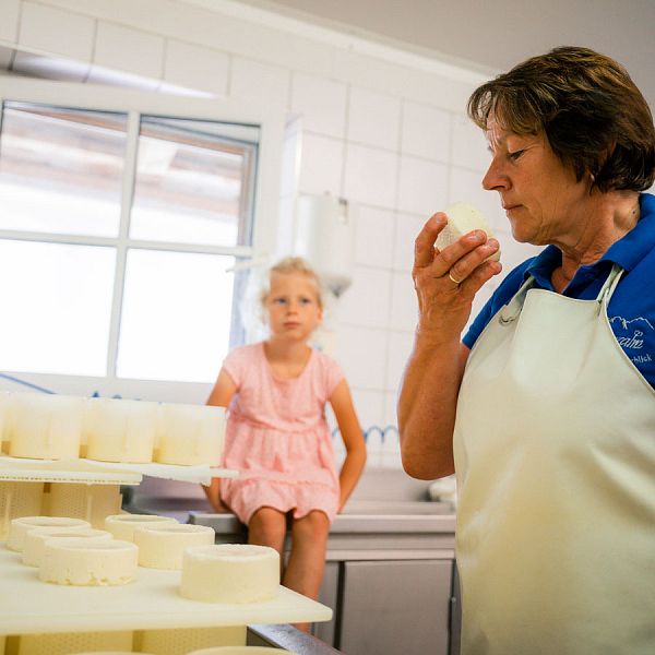 kaw-heumilchregion-kaeseverarbeitung