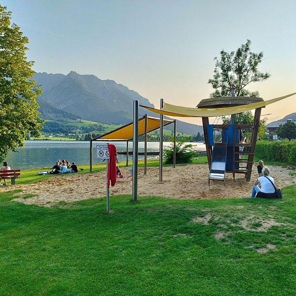 Sommernachtstraum-Sandspielplatz
