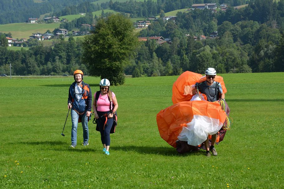 Flug_KaiserwinkelLeo Dagn