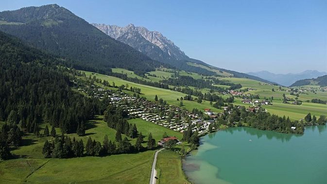 blick-auf-den-campingplatz